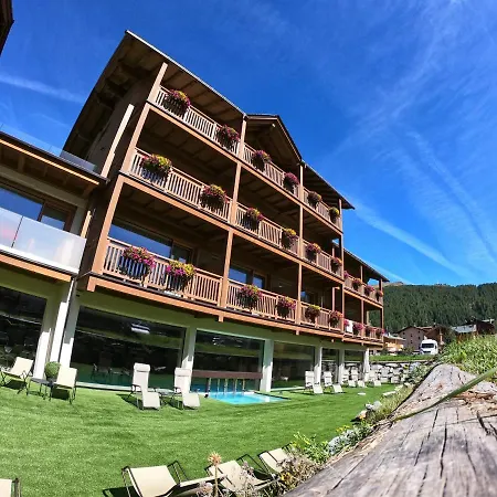 Francesin Active 4* Λιβίνιο